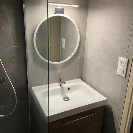 Apartment Au Coeur De La Station De 